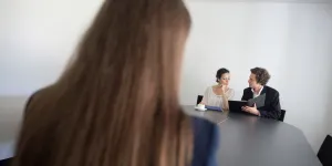 "J’ai été blacklisté purement et simplement" : petits mensonges sur les CV, grosses conséquences