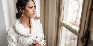 Trouble affectif saisonnier : de quoi s’agit-il et comment le soulager ? 5 astuces à mettre en place cet hiver