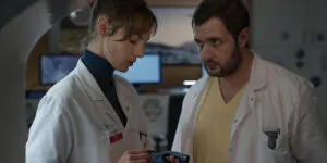 Hippocrate (Canal+) - Thomas Lilti : "Sur tournage on a plus de moyens que les soignants à l’hôpital"