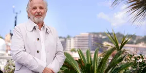 Fabrice Luchini affirme que L’Agence (TMC) de la famille Kretz est bidon : "J’ai joué les clients alors que j’avais déjà acheté"