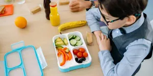 Taxer le sucre pour mieux manger ? Financer des chèques fruits et légumes, une idée qui fait parler