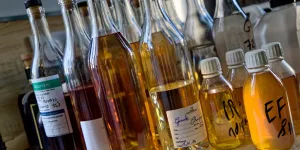 "La Chine et les États-Unis représentent 70 % du business" : le cognac français, victime collatérale du commerce mondial