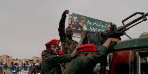 "Leur soutien permet un génocide au Darfour" : derrière les massacres au Soudan, la main des Émirats arabes unis