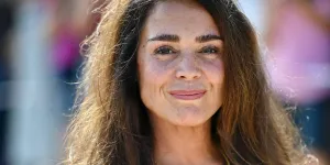 Lola Dewaere : après le suicide de son père, Coluche a voulu l’adopter