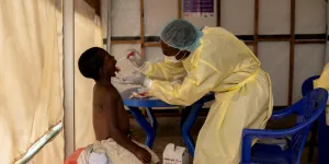 Mpox: l'OMS déclenche son plus haut niveau d'alerte mondiale