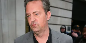 Matthew Perry : sa mère révèle leur dernière conversation déchirante