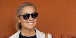 Virée à cause de ses mauvaises audiences, Anne-Sophie Lapix explose finalement les compteurs avant son départ