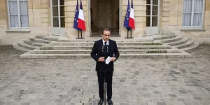 Avant Lecornu, ils n'avaient, eux aussi, passé que quelques heures à la tête du gouvernement…