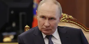 Menaces de Trump contre la Russie : "Si la tendance se confirme, Moscou connaîtra une récession"