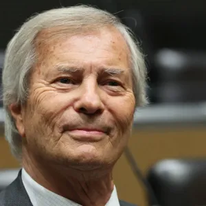 États généraux de l’information : « Bolloré peut dormir tranquille »