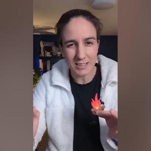 le feu nous chauffe avec des ondes, pas avec de l'air chaud !