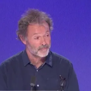 Climat : "On ne s’adapte pas à un effondrement de la biodiversité, on meurt avec"… Pour le climatologue Christophe Cassou, il est temps d’écouter les scientifiques