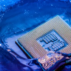Gourmandes en eau et en PFAS, les puces électroniques ont-elles un futur en France ?