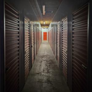 Zero-ops scaling Kubernetes storage with MicroK8s and OpenEBS Mayastor
