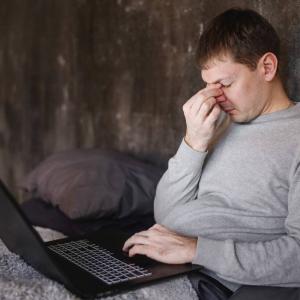 Dématérialisation des aides sociales : une politique de l'absurde ? | Didier Dubasque