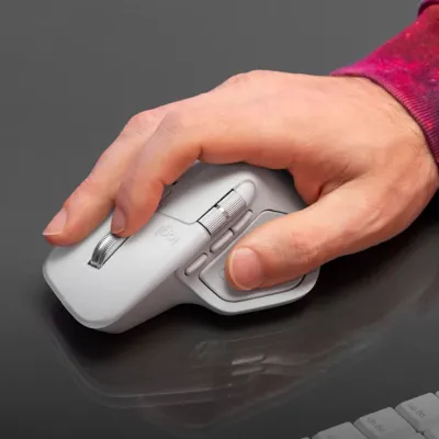 ☕️ Une batterie remplaçable dans les souris Logitech en 2027, mais uniquement en Europe