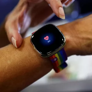 L’ONG NOYB porte plainte contre Fitbit