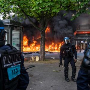 Le président de la commission des Lois dénonce une nouvelle loi anticasseurs « bâclée et inutile »
