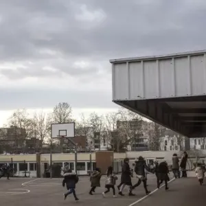 « Historiquement, nous n’avons jamais connu un tel niveau d’attaque contre l’école publique » - Basta!