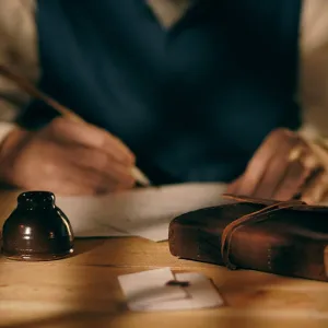 La décroissance impliquerait-elle le retour à l’âge de la bougie ?