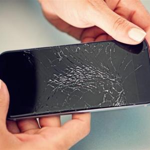 Plus de la moitié des techniciens qui devaient réparer un terminal en on profité pour fouiller dedans