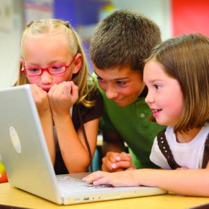 Un plan d’actions « pour un usage raisonné des écrans par les jeunes et les enfants »