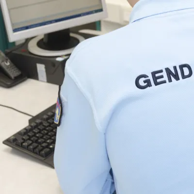 Logiciel libre : la gendarmerie a quitté Microsoft pour Linux il y a 20 ans, ses économies sont spectaculaires
