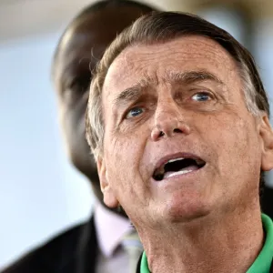 Au Brésil, un juge ordonne l’assignation à résidence de Jair Bolsonaro pour non-respect d’une interdiction d’expression sur les réseaux sociaux