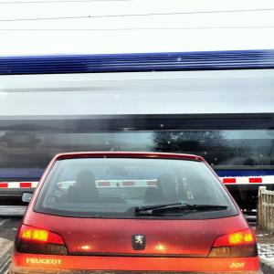 "J'ai craqué, j'ai repris la voiture" : des usagers du train racontent ce qui les a contraints à renoncer