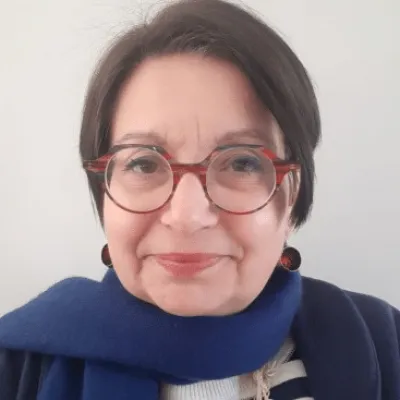 « Le pédagogue est ainsi celui qui cherche, hésite, recommence, expérimente »