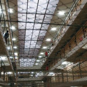 Prisons : silence, on se tue