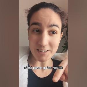 pourquoi on ouvre toujours les boîtes du côté de la notice ? #shorts