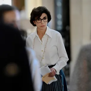 Scènes de manèges à l’Assemblée