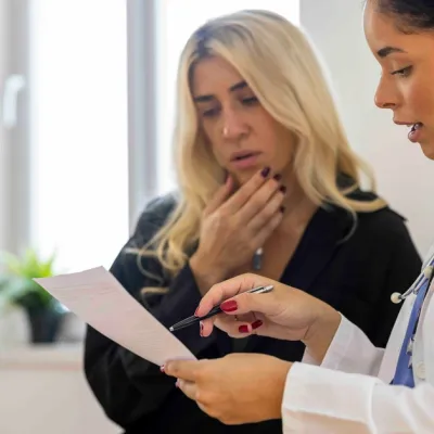 Solitude : et si les médecins prescrivaient du temps social ?