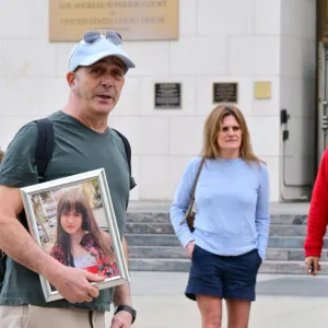 Meta et Google sur le banc des accusés pour avoir "fabriqué l'addiction" de jeunes utilisateurs