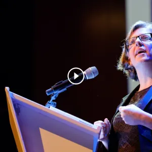 Virginia Eubanks : « La dégradation de la protection sociale produit des expériences traumatiques »