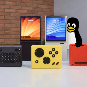 Mecha Comet – Modular Linux Handheld with Snap-On Modules