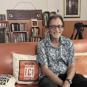 La «médiarchie» a remplacé la démocratie. Avec Yves Citton | Au Poste, média indépendant 100% Live & Libre