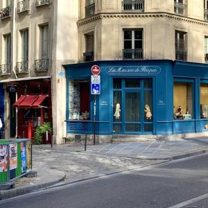 La maison de poupée (Paris)