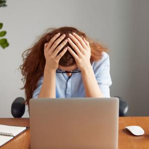 Les assistantes sociales en ont raz la plateforme ! | Didier Dubasque