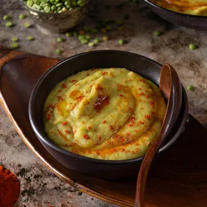 Bissara / soupe marocaine de pois cassés (végétarien, vegan)
