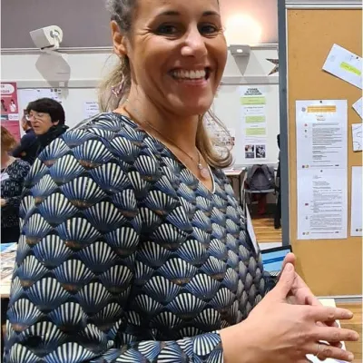 Stéphanie Lokoli : Recyclage poétique d’objets en 5e