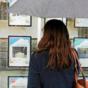 En Bretagne, « la galère pour se loger amène certains à dormir dans des squats »