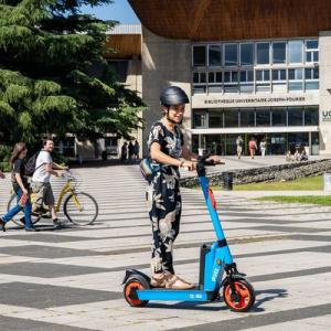 Mobilité : les trottinettes et vélos électriques "Dott" arrivent dans l’agglomération