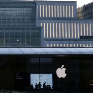 Why Apple can’t just quit China