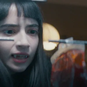 « Vampire humaniste cherche suicidaire consentant », une comédie qui ne manque pas de mordant