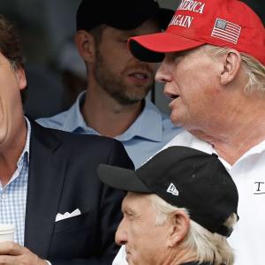 Tucker Carlson dépasse Trump par l’extrême droite