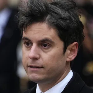 Macron dégaine son Attal bazooka