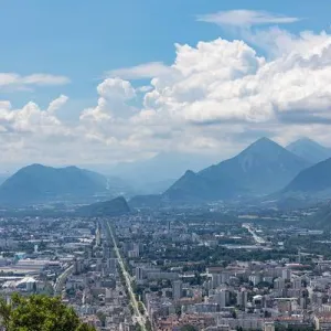 Agglomération grenobloise : la pollution de l'air divisée par deux en 15 ans