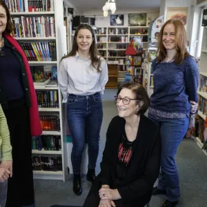 Illkirch-Graffenstaden. Des amis fidèles pour soutenir la librairie Ill aux trésors